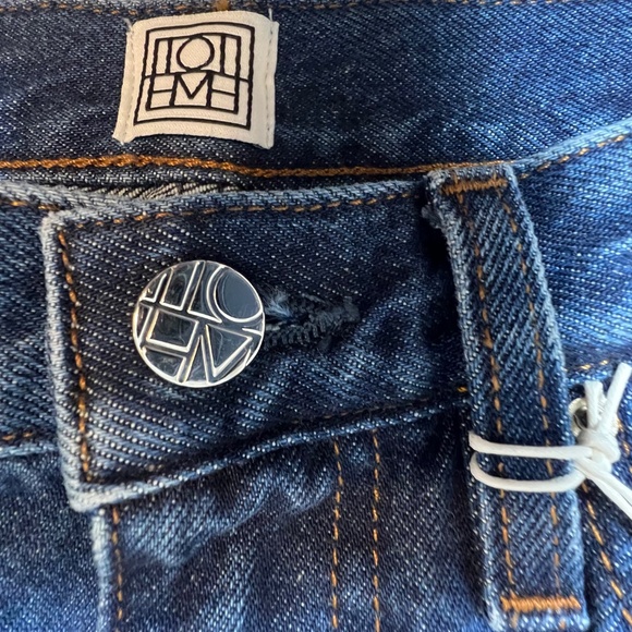 NWT TOTEME Slim Straight High Rise Regular Fit Denim Dark Vintage Wash Size 27 - Picture 2 of 11